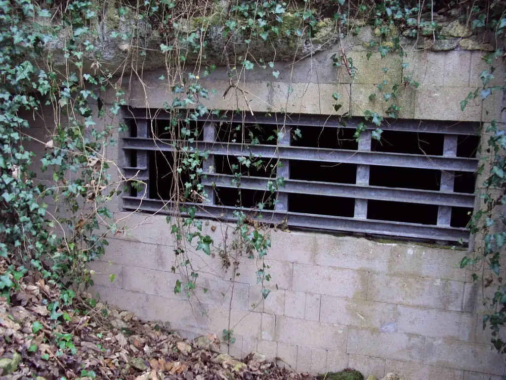 La Borne Echaffaud, Ambleny (Aisne)