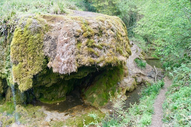 La Fontaine Saint-Martin, Montigny-Lengrain (Aisne)
