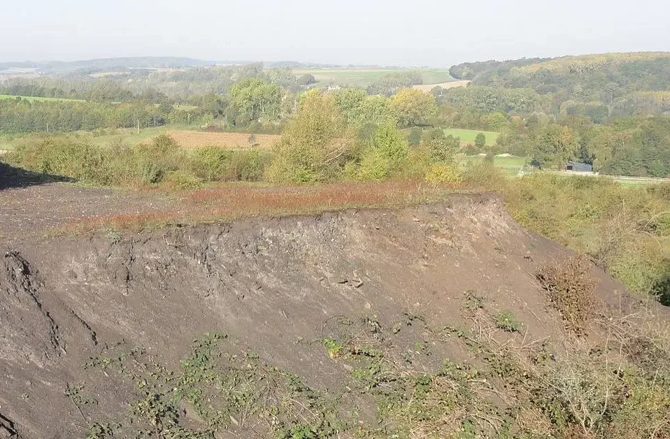 Terril de la Clarence - Divion (Pas de Calais)