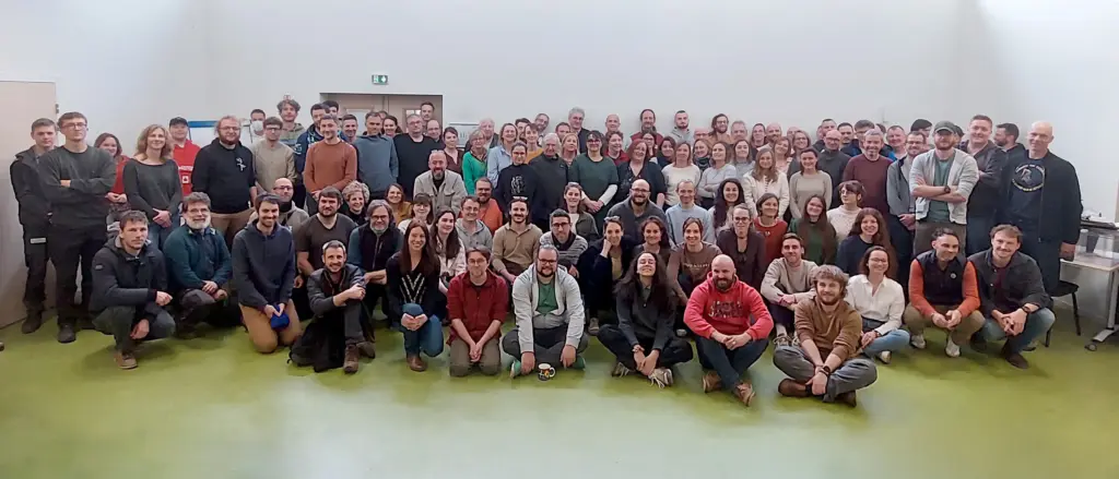 Equipe salariée CEN Hauts-de-France 2026 . Photographie de groupe prise lors du séminaire interne